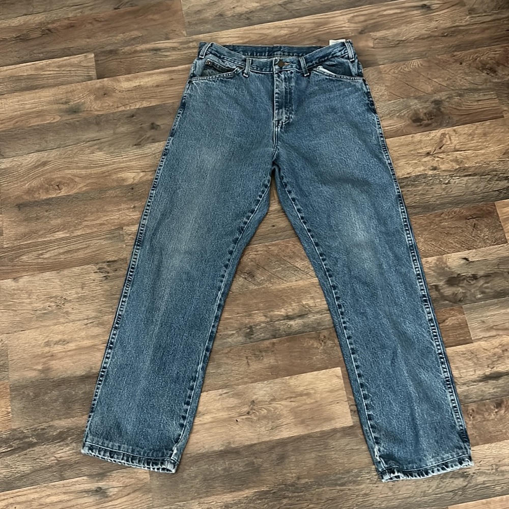 Vintage Dickies jeans size 33x32 in great condition!!